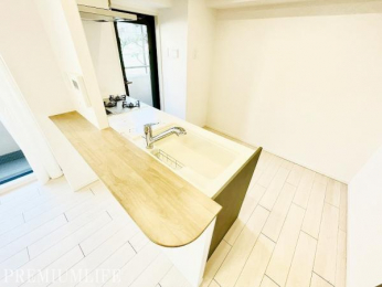 �@�z�V��Еt�������₷���J�E���^�[�L�b�`���B