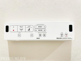 �@���@�\�t���g�C���Ő�����������܂��B