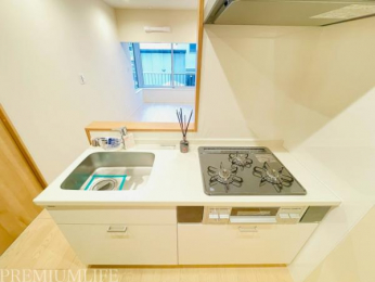 �@�����X�y�[�X�̍L���L�b�`��