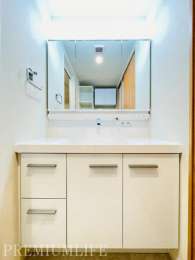 �@���������ӂ�閾�邢���ʃX�y�[�X