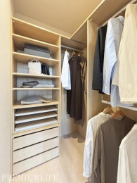 �@��e�ʂ�WIC������A�G�ߕ��⏬���܂ł������萮���ł��܂��B