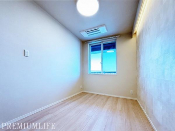 �@�R���p�N�g�Ȃ���Ƌ�̃��C�A�E�g�����₷����4.7���̗m���B