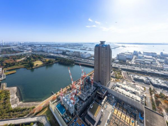 �@�J���I�Ȓ��]�Œ��Ă����i���y���߂܂��B