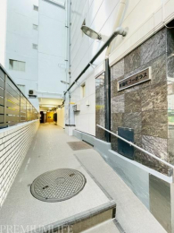 �@�~�n���A���L�����Y��ɊǗ�����Ă��܂��B