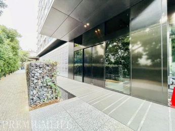 �@���������ӂ��G���g�����X��Ԃ��A�����̋A��Ԃ���ʂȂЂƂƂ���