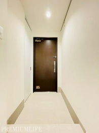 �@���邢���ւ͓������X���[�Y�ŁA���X�̏o���肪���₷������ł��B