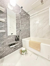 �@�Y��ȗ����œ��X�̔�������܂��B