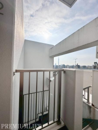 �@���֐�̘A���K�i�͐��������ŃX�J�C�c���[���y���߂܂�