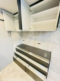 �@�Ɠd���u������[���L�b�`���I��ݒu