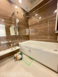 �@�o�X�^�C�����y���݂ɂȂ閾�邢����