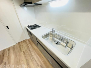 �@�V���N���L���A�����X�y�[�X����������m�ۂ���Ă��܂��B�������̎��Ԃ��y�����I