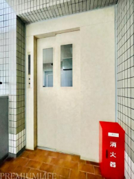 �@�G���x�[�^�[�t���ňړ����y�X�ו��̑������ɂ����S