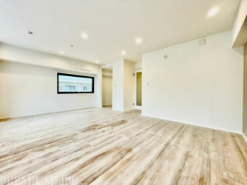 �@���r���O�ƃL�b�`�����������A�Ԏ������R�Ɋ��p�ł���݌v