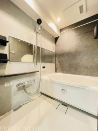 �@���������@�A�V�����v�[�h���b�T�[�A�傫�ȋ����@�\�ȗ����ł낰�܂��B