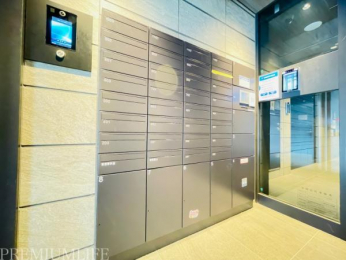 �@�s�ݎ��ł��ו����󂯎����z�{�b�N�X��ݒu���[���{�b�N�X���Z�b�g�Ŋm�F���₷��