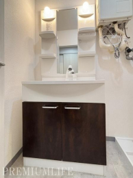 �@���������ӂ�閾�邢���ʋ�Ԃ��A�����̐g�x�x��S�n�悭�T�|�[�g���܂�