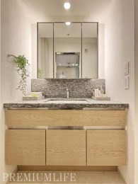 �@�O�ʋ��t�����ʉ��ϑ���̗p���A�g�x�x���X���[�Y�ɐ������K�ȋ��