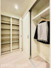 �@�Ƒ��̉ו����]�T�������Ď��܂�A�����������[�͂����͂̏Z�܂�