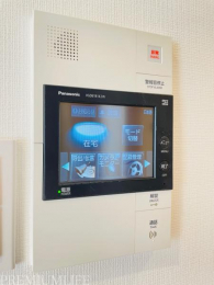 �@���j�^�[�t���C���^�[�t�H���B�ʘb�@�\�E�����{�^���t���B