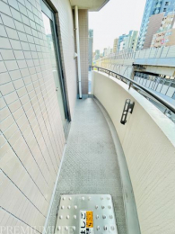 �@�ً}�������S�A�o���R�j�[�ɔ��͂�������B