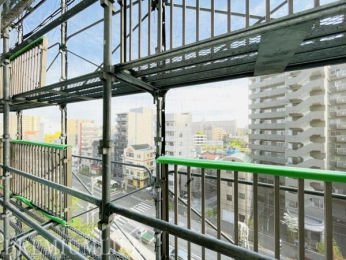 �@�����J����ΐS�n�悢���ƂƂ��ɔ������i�F���L����܂�����K�͏C�U��