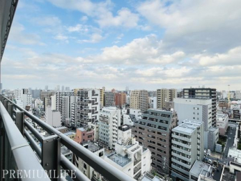 �@�J�������ӂ��o���R�j�[�ŊX���݂���]�ł��錩���炵