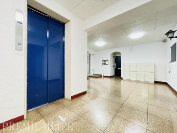 �@�d���ו���x�r�[�J�[�̈ړ����X���[�Y�ȃG���x�[�^�[����