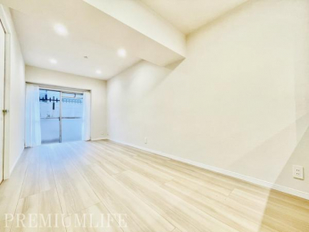 �@�Ƌ�z�u�����₷���A�C���e���A�̕����L����g������̗ǂ����r���O