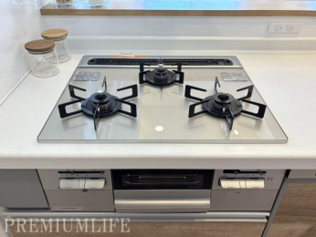 �@�����D���Ɋ������O���R������������A�@�\���ƃf�U�C���������˔������L�b�`��