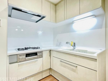 �@�V���N�ƒ����X�y�[�X��������ꂽ�������̂��₷��L���L�b�`��