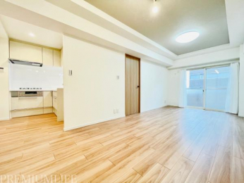 �@�J���I�ȑ���ŋ�Ԃ��L���g���܂��B�Ƌ��u���Ă���Ƃ肪����܂��B