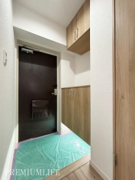 �@���֎��[������A�C����p�i����������Еt�����܂��B