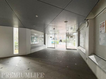 �@���邭�J���I�ȃ��r�[��Ԃ��A���K�҂ɂ��D��ۂ�^����㎿�ȋ��p���ł�