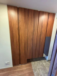 �@���։��ɂ̓V���[�Y�{�b�N�X��ݒu�A����������[�ł����e��