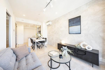 �@���₩�ȓ������������Ղ�~�蒍���A�S�n�悳�ɕ�܂ꂽ���邢���r���O���