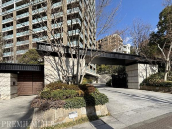 �@���������ӂ��G���g�����X��Ԃ��A�����̋A��Ԃ������̂ЂƂƂ���