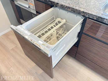 �@�H��@�t���ŉƎ����Ԃ�Z�k���A�ߐ��������B��Ƃ肠�閈����������L�b�`��