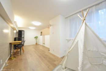 �@�����A�����ꕔ���~�����Ȃ������ɁA�����̃��t�H�[����3LDK�ɂł���Ԏ��ł��B