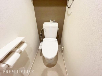 �@�㕔�Ɏ��[��������g������̗ǂ��͂������A����������������݌v