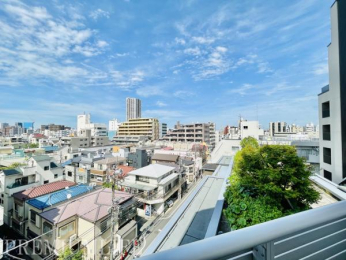 �@��̐��������Ղ芴������A�J�������ӂ��u���Ȓ��]������