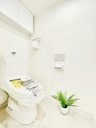 �@�������֍��t���̐V�K�����g�C���B�������̂����ԂɎd�オ���Ă��܂��B