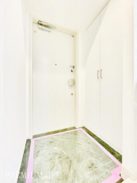 �@��Ƃ肠��L���̌��ւŁA���q���������}������D��Ȍ��փX�y�[�X