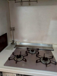 �@���Z�������ł���A3���K�X�R������ݒu�B�iCG�ŉƋ�Ȃǂ������Ă���܂��j