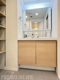 �@���������ӂ�閾�邢���ʋ�Ԃ��A�����̐g�x�x��S�n�悭�T�|�[�g���܂�