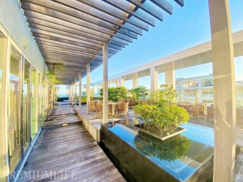 �@�p�[�S���z���Ɍ����������ރf�b�L�ʘH�B���ՂƗ΂��S�n�悢�����ł��B