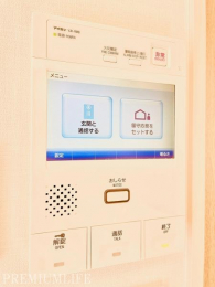 �@���{�^���t�������j�^�[�C���^�[�t�H��