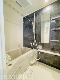 �@����̔����������Ɩ�����A���났�ɖ������o�X���[�����