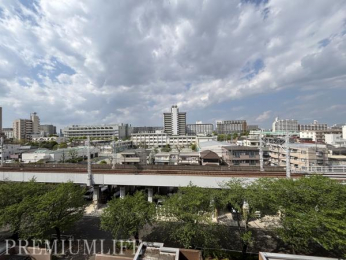 �@�����܂Ō��n����u���Ȍi�F���A�Z�܂��ɏ㎿�ȊJ�����������炵�܂�