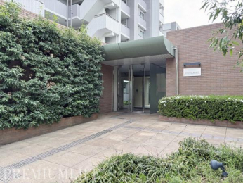 �@�������������͋C�̃G���g�����X���A���₩�Ȗ�������炵���T�|�[�g���܂�