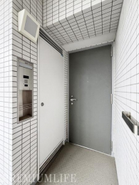 �@���j�^�[�t���C���^�[�z���ŃZ�L�����e�B�ɂ��z���������S�̏Z�܂�